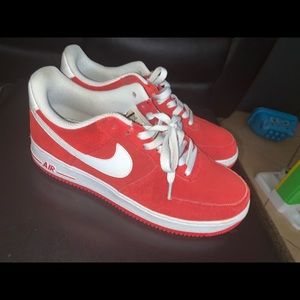 Nike Air Force 1’s men’s sneakers